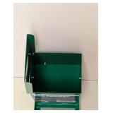 PREVUE METAL BIN FEEDER