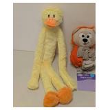 OUTWARD HOUND STUFF N’ SNUFFLE TREAT TOY