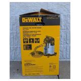 DEWALT STAINLESS STEEL WET/DRY VACUUM 30L.