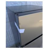 NEW HISENSE 4.4 CU FT MINI FRIDGE