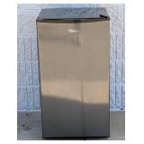 MIDEA 3.3 CU. FT. SINGLE DOOR COMPACT REFRIGERATOR