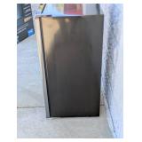 MIDEA 3.3 CU. FT. SINGLE DOOR COMPACT REFRIGERATOR