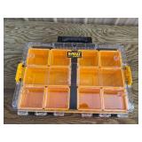 DEWALT Plastic 20 Compartment Pro Small Parts Organizer BRAND NEW. - MSRP $23