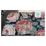 Hand Hooked Accent Rug with Memory Foam, 22x38 in, Floral Design
