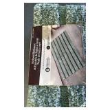 24 x 36” Machine Washable Striped Bathmat