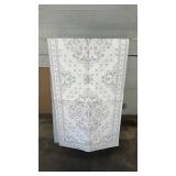 Wyatt & Ash Floral Patterned Area Rug