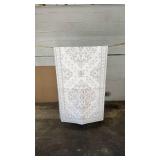 Wyatt & Ash Floral Patterned Area Rug