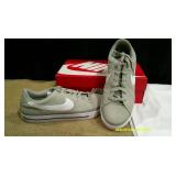 Nike Court Legacy Grey Size 11