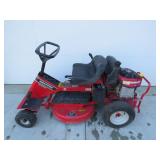 Snapper SR825 Riding Lawnmower