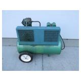 Speed Aire Cast Iron Portable Compressor