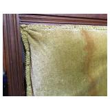 Gold Victorian Velvet Chair