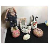 Antique Easter Holiday Decor