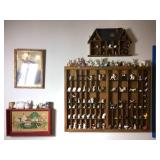 2 display shelves /framed art