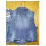 Ladies Denim Jackets (2) and Vest (2). Sizes Approx 3x, Xl and L.