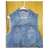 Ladies Denim Jackets (2) and Vest (2). Sizes Approx 3x, Xl and L.