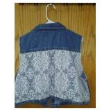 Ladies Denim Jackets (2) and Vest (2). Sizes Approx 3x, Xl and L.