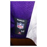 NFL Football Vikings 28 Peterson Jersey.
