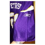 NFL Football Vikings 28 Peterson Jersey.