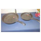 Wagner Cast Iron Fry Pans (2)