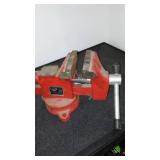 Milwaukee 644 Vise