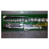 NEW 22 pc. S.A.E. Socket Set