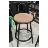 Metal Swivel Bar Stools (3).