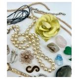 Lot of Jewelry Parts and Pieces Including Necklaces, Bracelets, Earrings, Brooches and Beads
