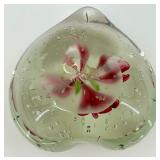 Gorgeous Designs Heart-Shaped Glass Paperweight with Red Flower