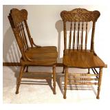 Wooden Pedestal Dining Table with 4 Carved Back Chairs