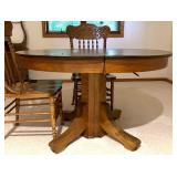 Wooden Pedestal Dining Table with 4 Carved Back Chairs