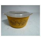 Vintage Pyrex Old Orchard 1 Qt Lidded Casserole Dish Yellow