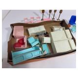 Vintage Doll House Accessories