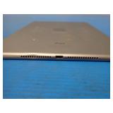 Apple iPad Air 2nd Gen A1566 // 16GB of storage // WIFI Only // Includes Charging Cable