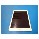 Apple iPad 5th Gen A1823 // 32GB of storage // Carrier Unlocked // Includes Charging Cable // Light scratches on screen