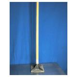 8" x 8" Yardworks Tamper