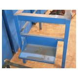 Metal Stand 28" x 45" x 39"