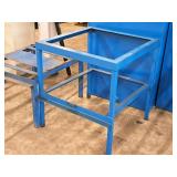 Metal Stand 28" x 30" x 30"