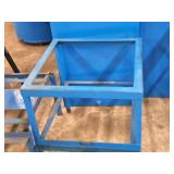 Metal Stand 28" x 30" x 30"