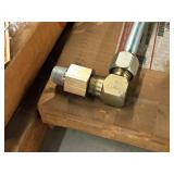 Alemite Dispenser Valve Pump #7480-1 (in original packaging)