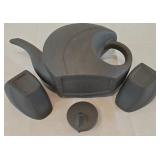 LR - Modern Black Ceramic Teapot with Two Cups and Lid