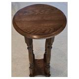 LR - Vintage Wood Pedestal Side Table with Turned Legs