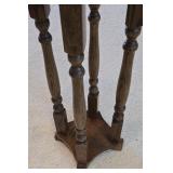 LR - Vintage Wood Pedestal Side Table with Turned Legs