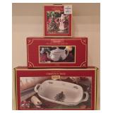 H - Spode Christmas Tree Gold Collection: Bread Basket, Teapot, Salt and Pepper Set in Original Boxes
