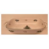 H - Spode Christmas Tree Gold Collection: Bread Basket, Teapot, Salt and Pepper Set in Original Boxes