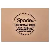 H - Spode Christmas Tree Gold Collection: Bread Basket, Teapot, Salt and Pepper Set in Original Boxes