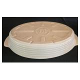 O - Pampered Chef Baking Bowl, Stoneware Bakeware, and 5 Bread Proofing Baskets with Liners