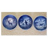 H - Set of 15 Bing & Grondahl Blue Christmas Plates 1960, 1965-1977, 1979