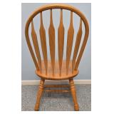 UL - Oak Dining Table with 6 Windsor Chairs