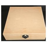 DR - doTERRA Essential Oils Collection with Wood Storage Box and Floral White Case