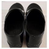 ML-BR1 - Dansko Women